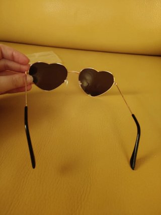 Occhiali da sole donna a forma di cuore