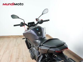 YAMAHA MT 09