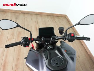 YAMAHA MT 09