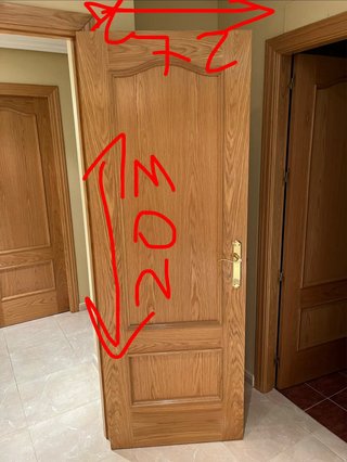 7 Puertas de madera marrones