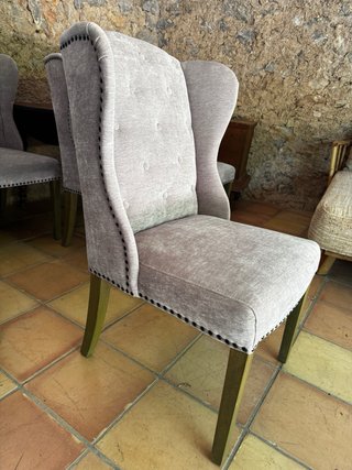 Juego de 6 Sillas Chesterfield Tapizadas