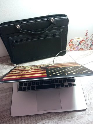 ,Portátil Apple MacBook