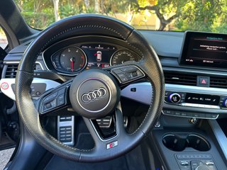 Audi A4 Avant-40 TDI quattro S-Line