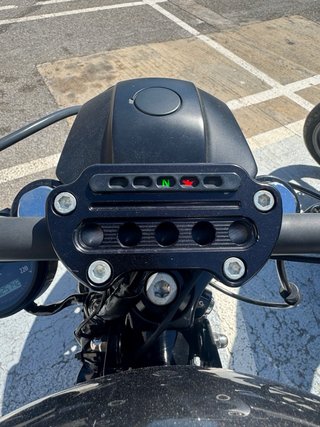 Harley Davidson Iron 883 2019 Negra