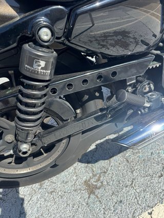 Harley Davidson Iron 883 2019 Negra