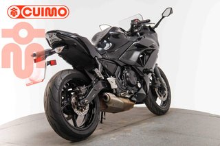 KAWASAKI NINJA 650