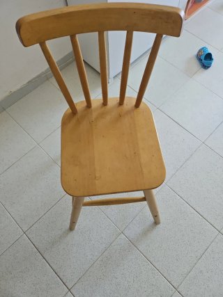 Silla infantil madera Ikea