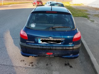 Peugeot 206 2003