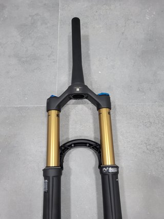 Fox 34 Factory Kashima 140mm GripX2 2025