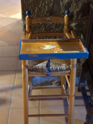 Trona infantil vintage de madera