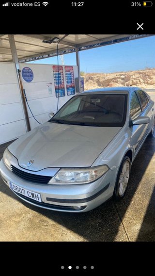 Coche Renault Laguna 2004