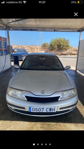 Coche Renault Laguna 2004