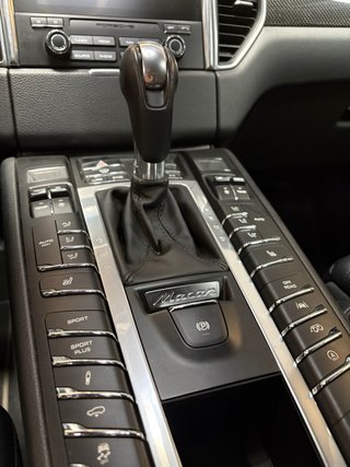 Porsche Macan 2017