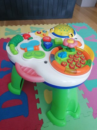 Mesa de actividades Chicco