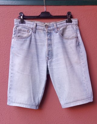 Bermudas Levi's