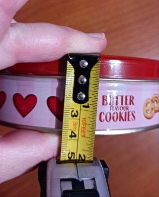 Scatola di latta per biscotti