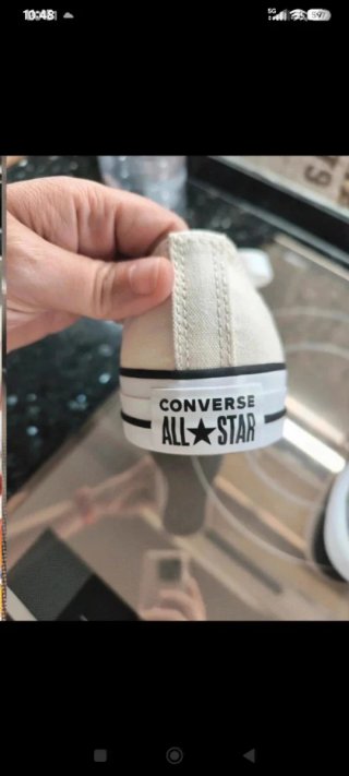 Converse con diseño de llamas