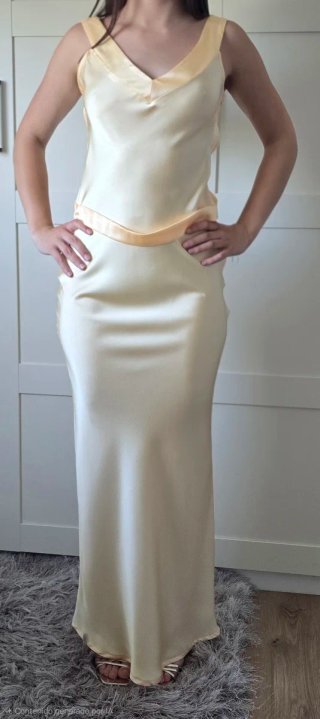 Vestido largo dorado para fiesta o graduación