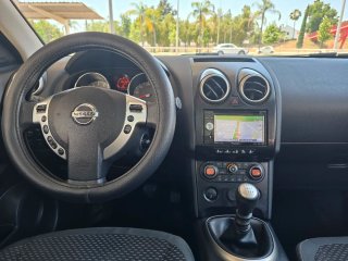 Nissan Qashqai+2 2010