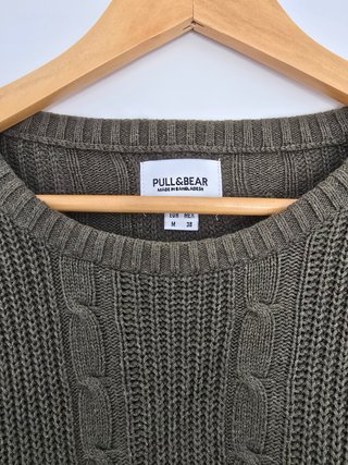 Jersey Pull&Bear verde militar talla M
