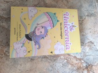 Libros serie Unicornia
