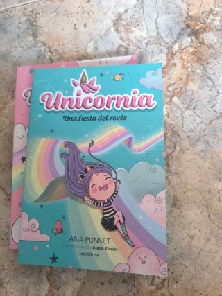 Libros serie Unicornia