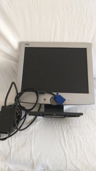 Monitor TFT 15 pulgadas