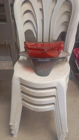 Piloto trasero Honda PCX 2014