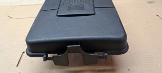 Tapa Caja Batería VW Golf 5 (2004)