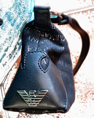 Mini Bag Emporio Armani Nera – Logo All-Over
