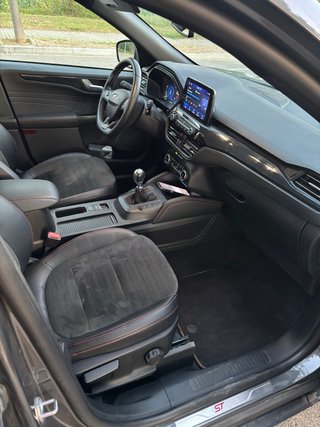 Ford Kuga STLine 2023