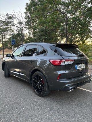 Ford Kuga STLine 2023