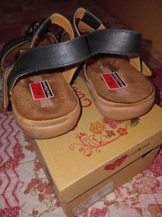 Sandalias Guasch Negras y Marrones