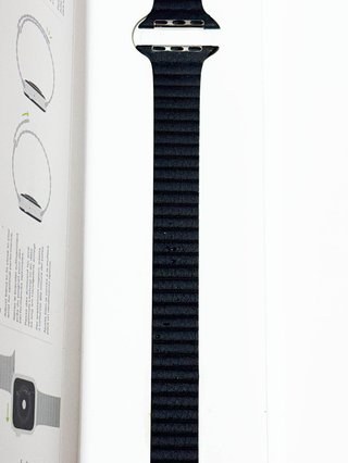 Cinturino Apple Watch 44mm Nero in Pelle Loop