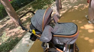 Silla de paseo Yozoco gris y oro rosa