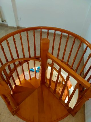 Escalera de caracol madera