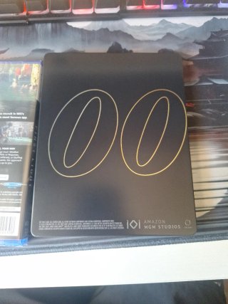007 First Light PS5 Edición Deluxe + Steelbook
