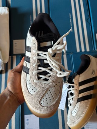 Adidas Bad Bunny Gazelle Benito Beige Blanco