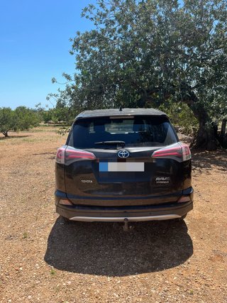 Vendo Toyota Rav4 2.5l hybrid 2WD Advance 5p