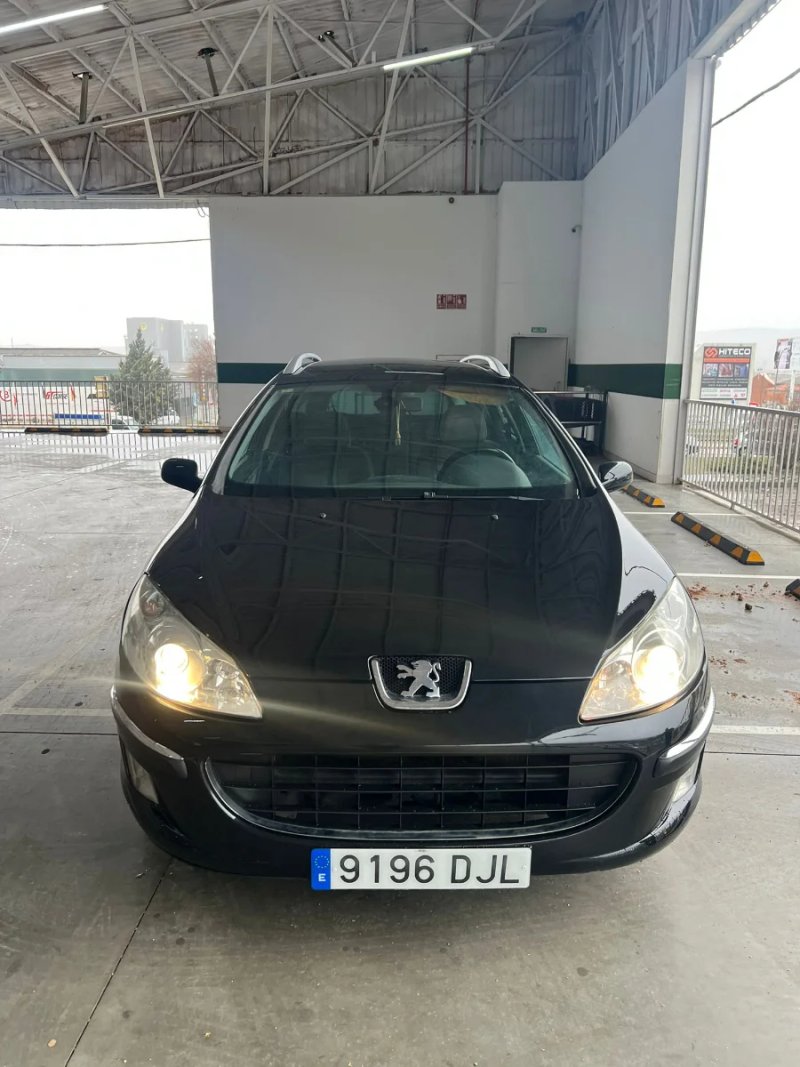 Peugeot 407 2005 - foto 1