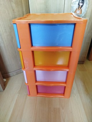 Cajonera de plástico 4 cajones