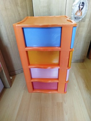 Cajonera de plástico 4 cajones