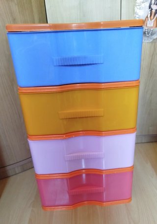 Cajonera de plástico 4 cajones