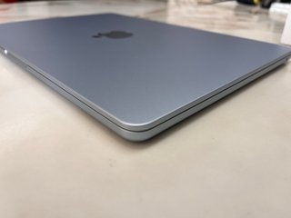 M5 MacBook Air 13 M5 Sky Blue