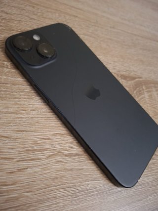 iPhone 15 Negro/Gris