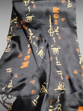 Pañuelo seda motivos orientales