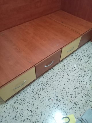 Somier con cajones, sin colchón