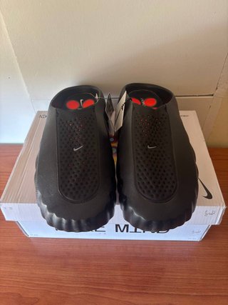 Chanclas Nike Mind Science Department