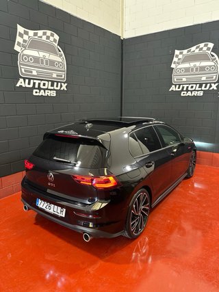 Volkswagen Golf GTI 8