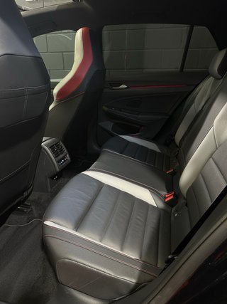 Volkswagen Golf GTI 8